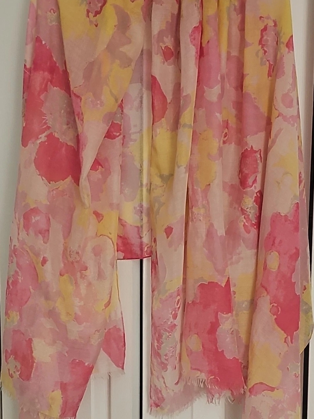 Women Pink Yellow Floral Rectangle Scarf Wrap with Fringe Accents, 72'x 43'